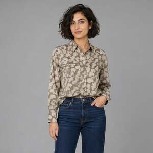 Equipment Femme 100% Silk Shirt Womens S Heart Print Taupe Beige Button Up